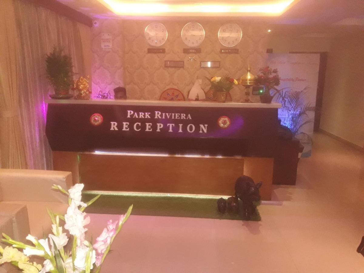 Hotel Park Riviera 구와하티 외부 사진